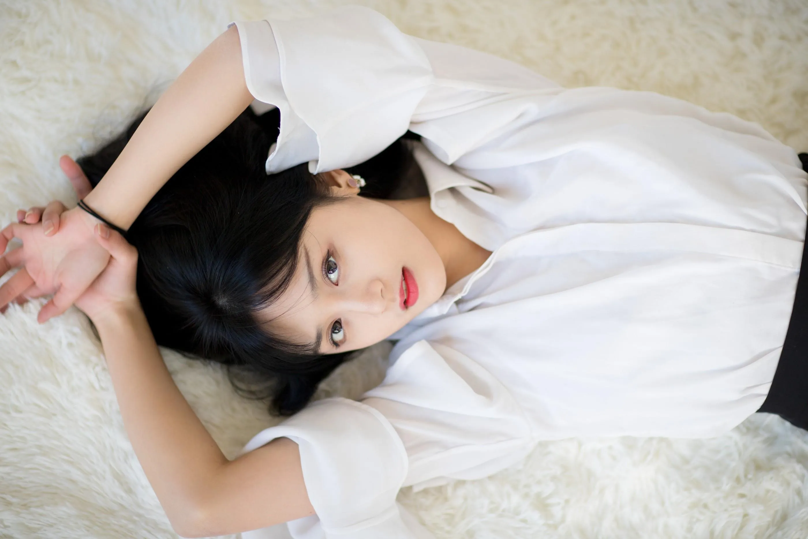 [YITUYU艺图语]2021.11.11 窗外 雨文 [22P]插图3